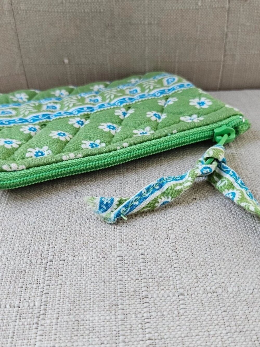 Vera Bradley Women Coin Purse Zip Closure Green Cotton Mini Wallet Made in USA - Picture 4 of 8